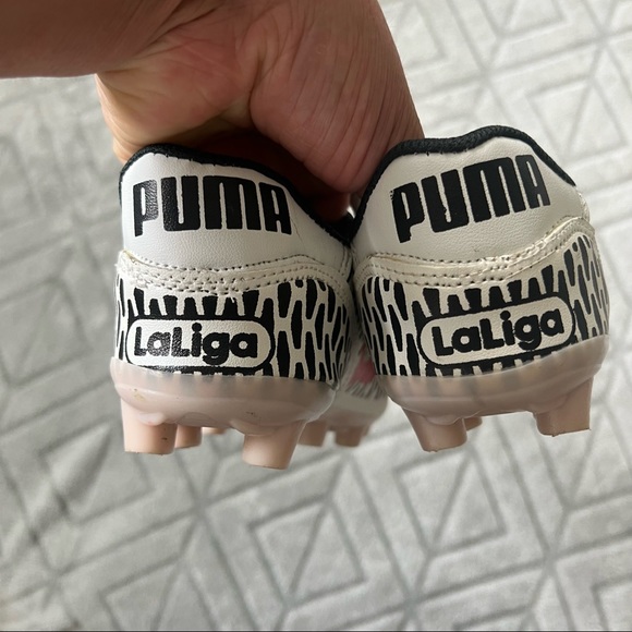 PUMA Unisex’s Kids Soccer Cleats Size 30 - Picture 10 of 11